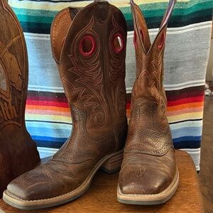 Ariat Brown and Red Western Cowboy Boots